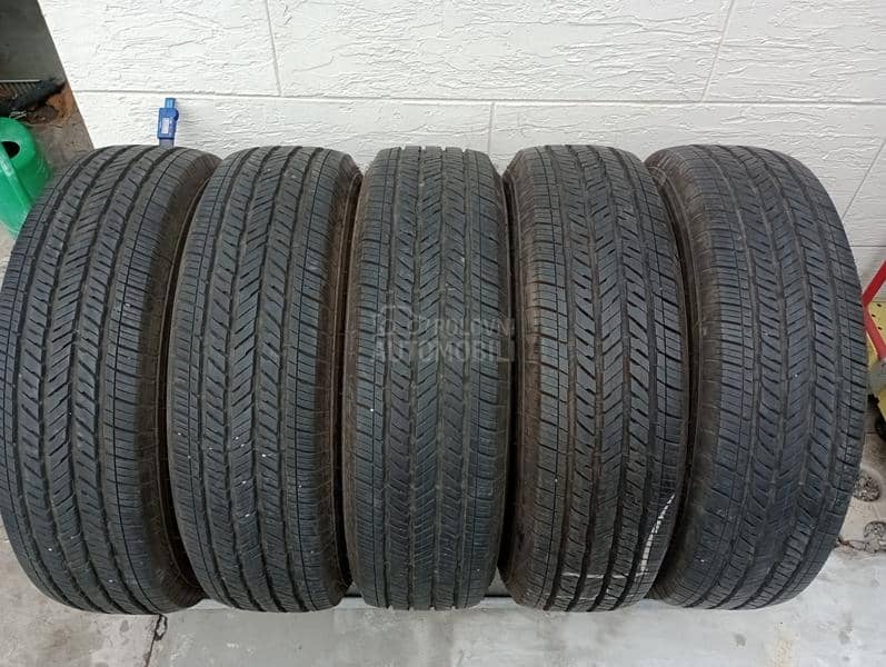 Bridgestone 245/75 R17 Zimska