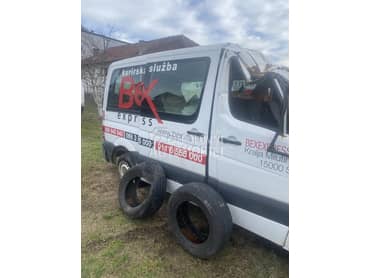 delovi za Mercedes sprinter