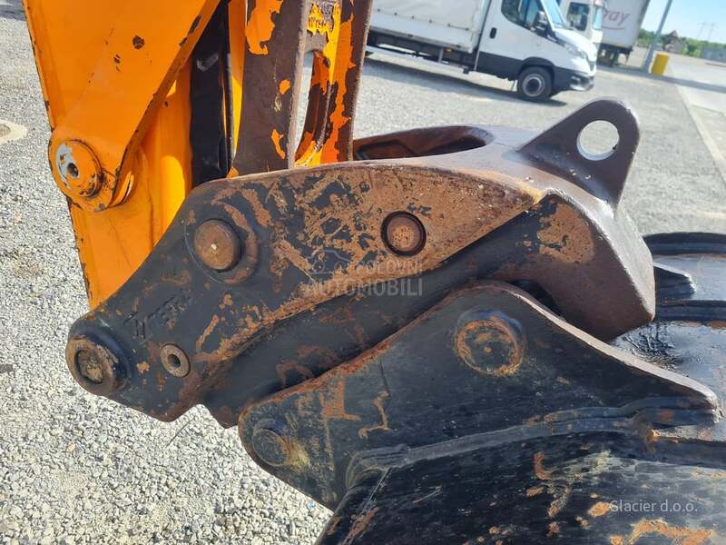 Takeuchi TB2150R