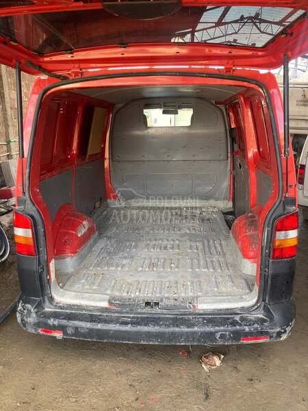 Volkswagen Transporter T5 