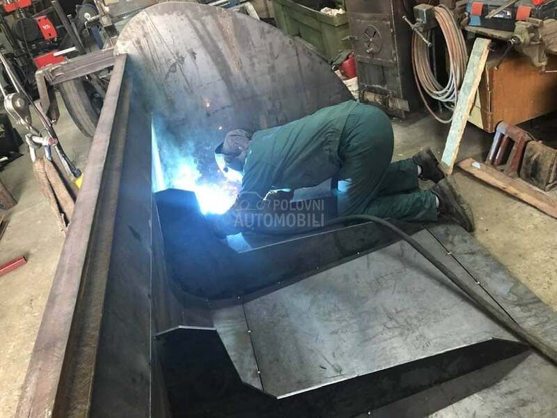 Manitou Bukur