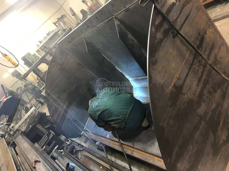 Manitou Bukur