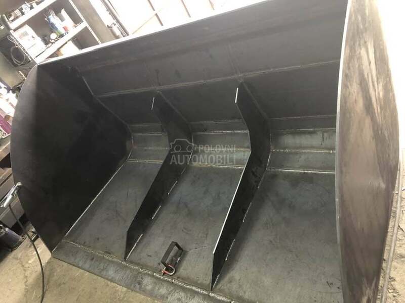 Manitou Bukur