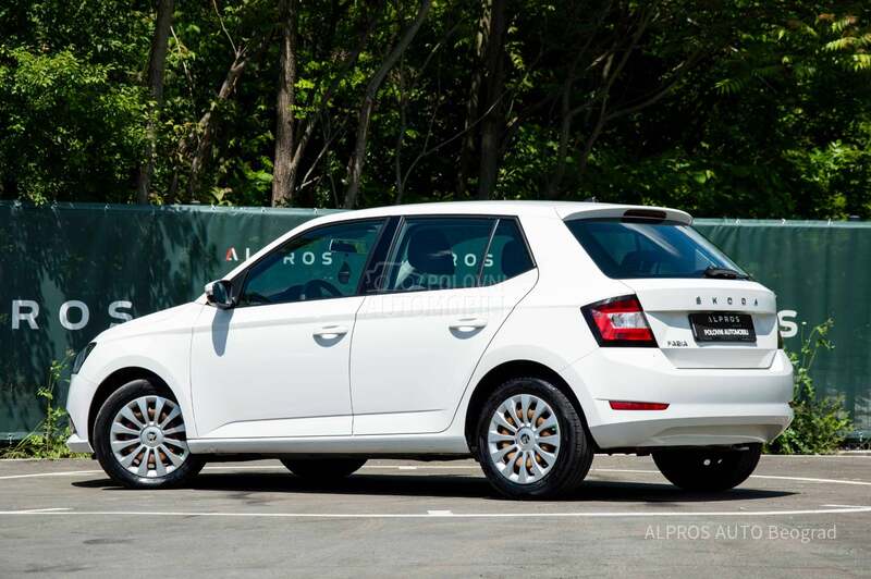 Škoda Fabia 1.0 TSI AMB