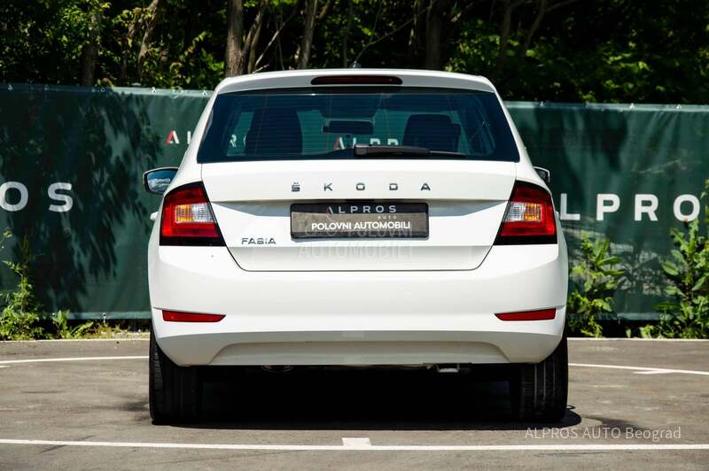 Škoda Fabia 1.0 TSI AMB