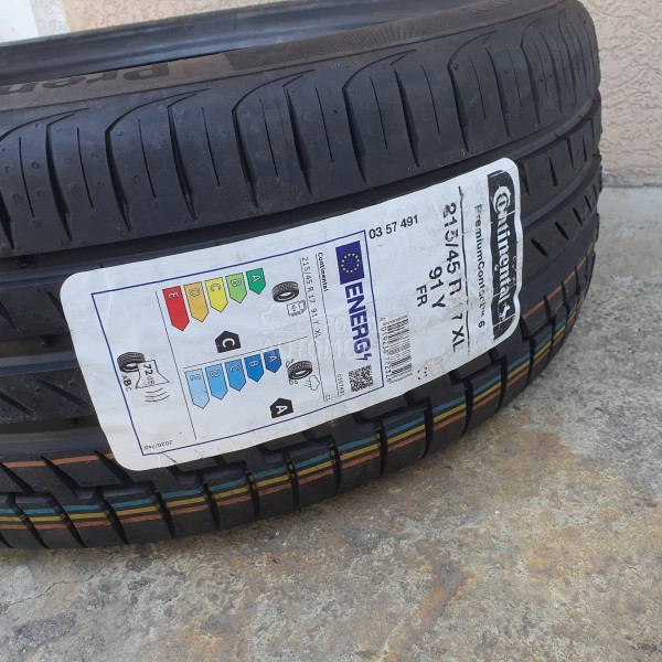 Continental 215/45 R17 Letnja