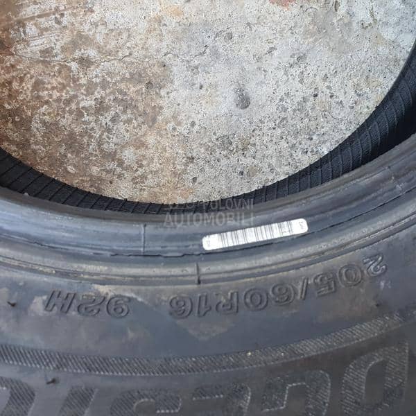 Bridgestone 205/60 R16 Zimska