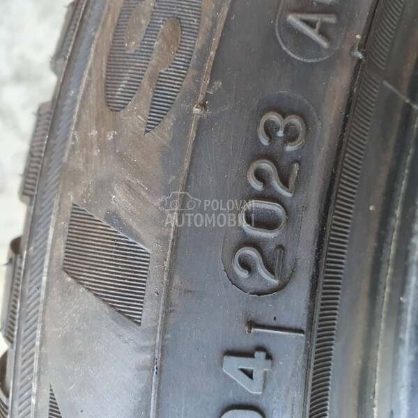 Maxxis 205/50 R17 Sve sezone