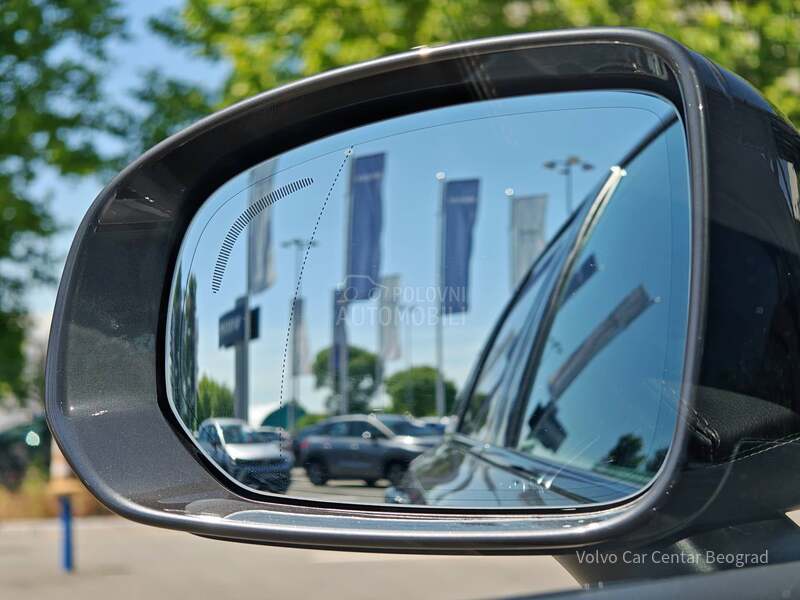 Volvo V90 Cross Country B4 AWD MOMENTUM PRO