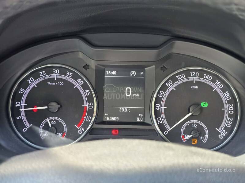 Škoda Octavia 1.6 TDI DSG AMB
