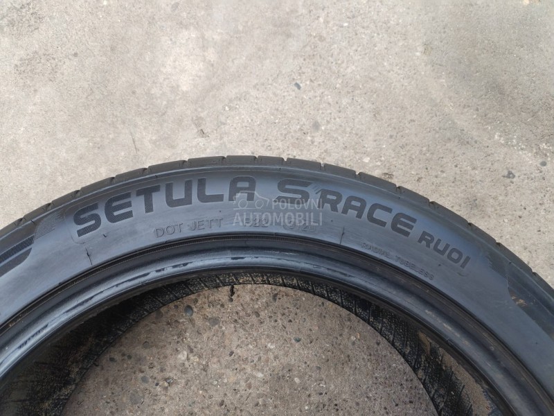 Rotalla 235/45 R18 Letnja
