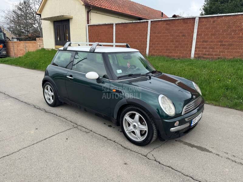 MINI Cooper 1,6B D0BAR MINI