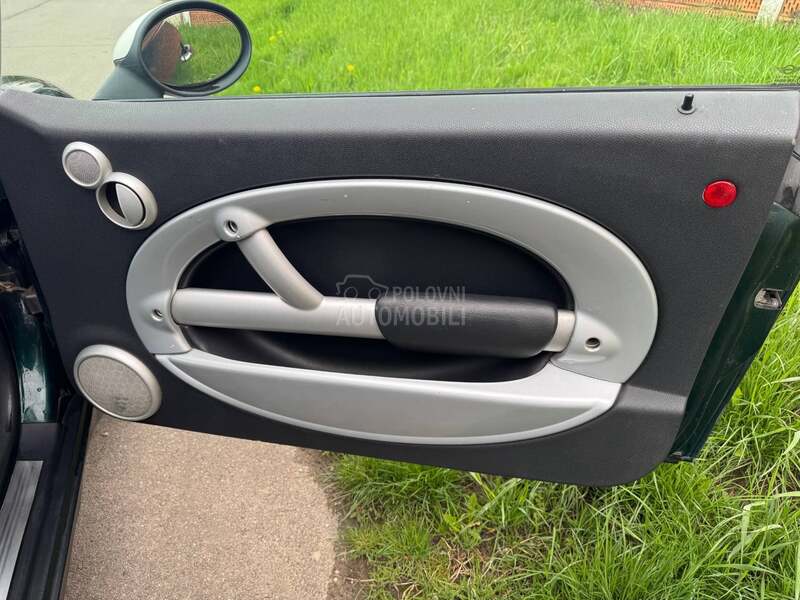 MINI Cooper 1,6B D0BAR MINI