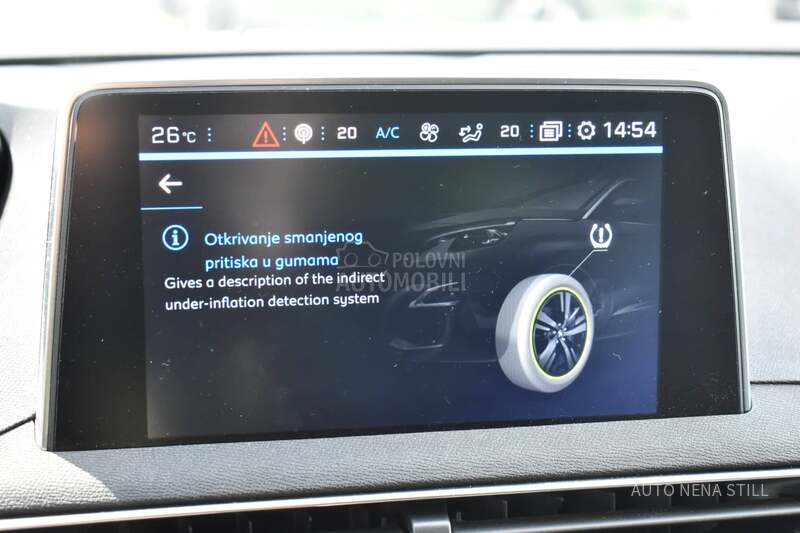 Peugeot 3008 1.2 Allure AT