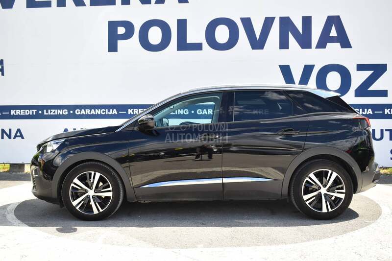 Peugeot 3008 1.2 Allure AT