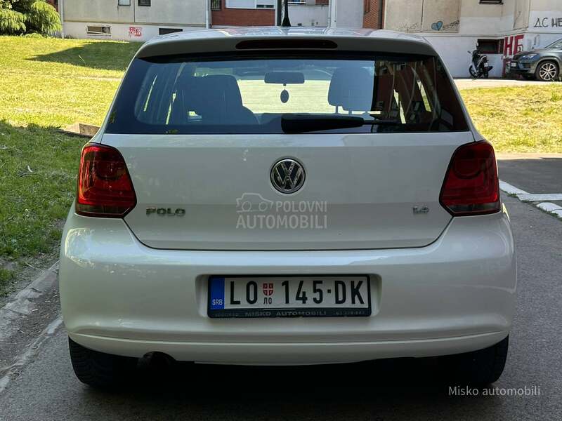 Volkswagen Polo 1.4 i