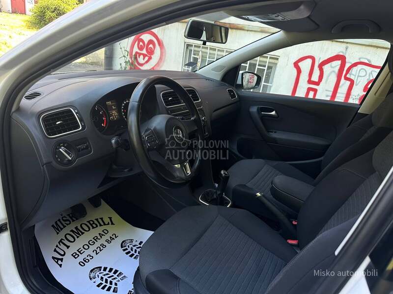 Volkswagen Polo 1.4 i