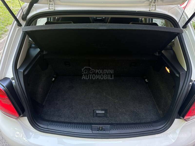 Volkswagen Polo 1.4 i
