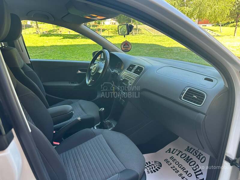 Volkswagen Polo 1.4 i