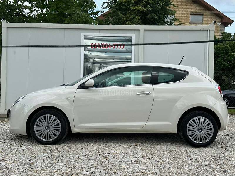 Alfa Romeo MiTo 1.4i 77 K.W