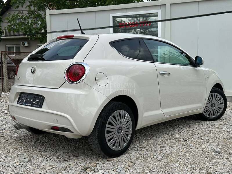 Alfa Romeo MiTo 1.4i 77 K.W
