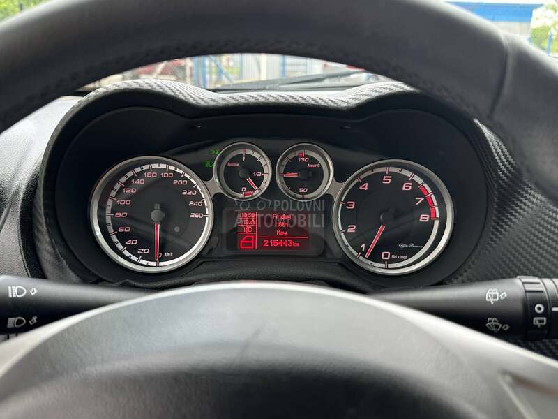 Alfa Romeo MiTo 1.4i 77 K.W