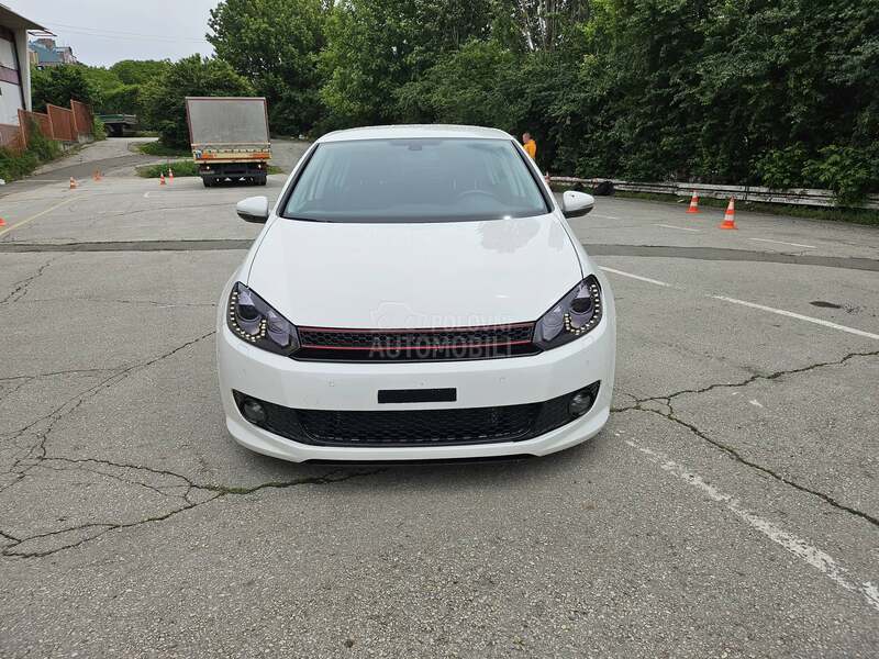 Volkswagen Golf 6 R-LINE DSG F.U.L