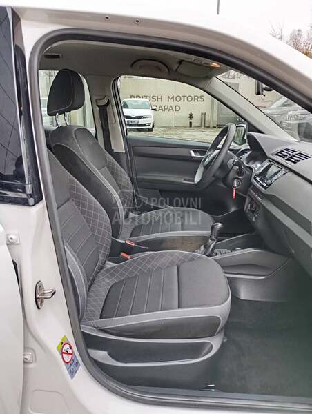 Škoda Fabia AMBITION 1.0 TSI