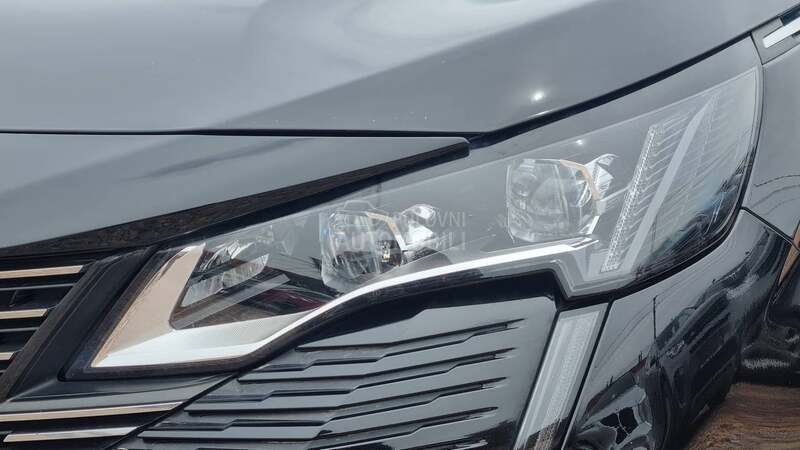 Peugeot 5008 2.0 GT LINE/180