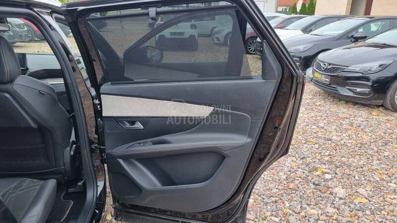 Peugeot 5008 2.0 GT LINE/180