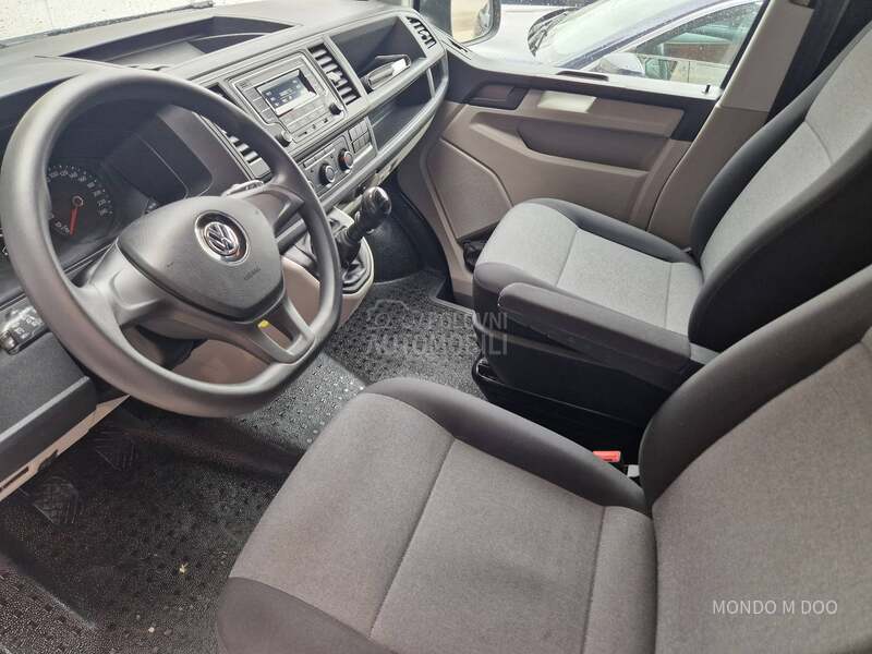 Volkswagen Transporter T6 2.0 TDI L1H1