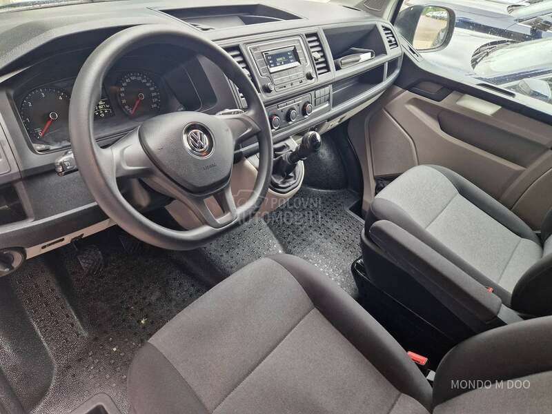 Volkswagen Transporter T6 2.0 TDI L1H1