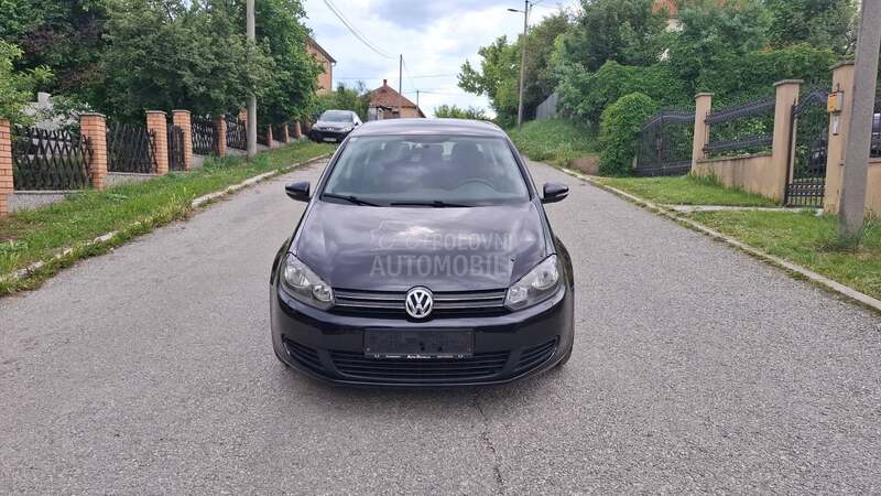 Volkswagen Golf 6 1.2 TSI 77 k.w. NOV