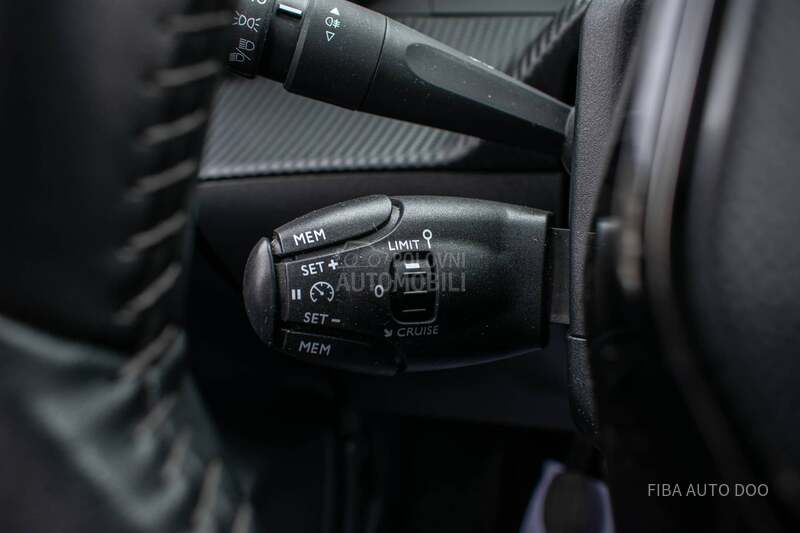 Peugeot 208 1.2 Pure LED GRAY