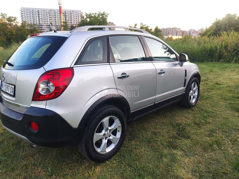 Opel Antara 