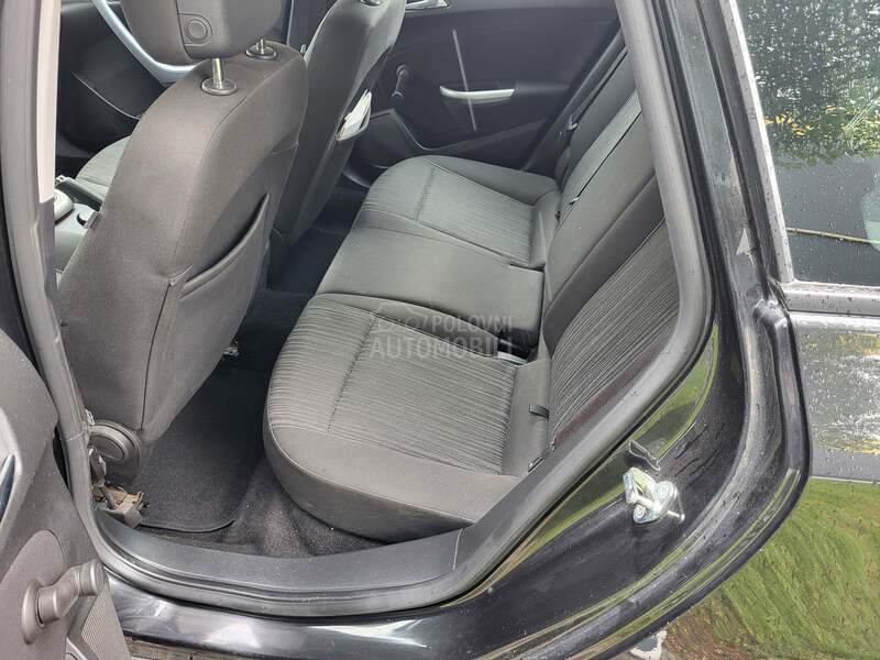 Opel Astra J 1.4