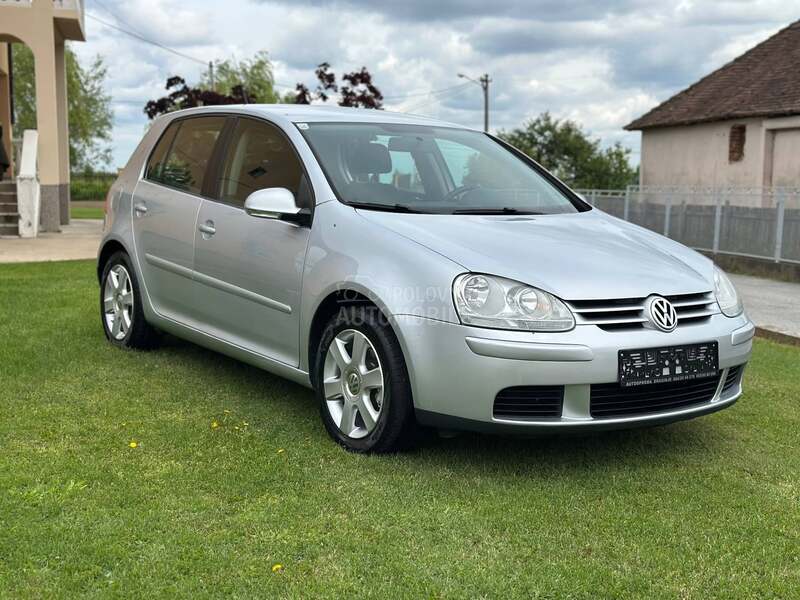 Volkswagen Golf 5 1.4