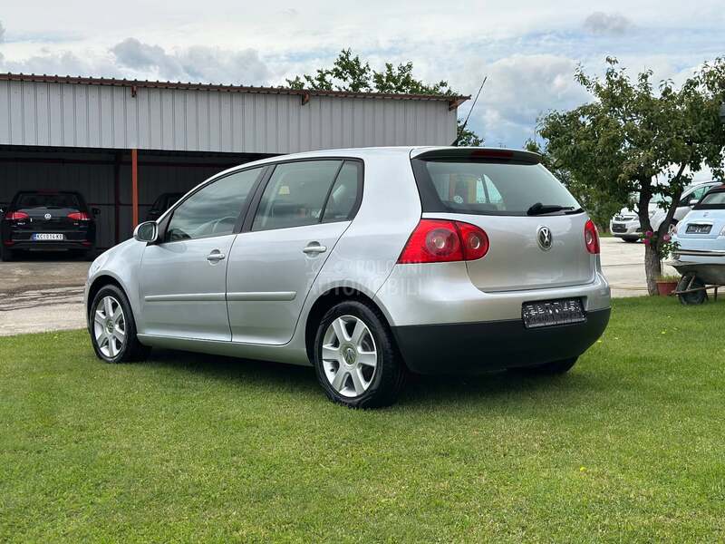 Volkswagen Golf 5 1.4