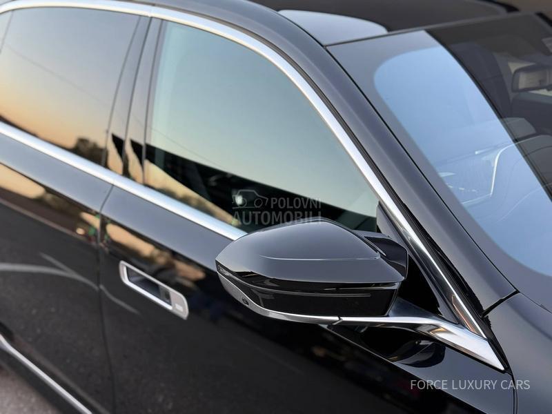 BMW M760e xDrive M Sport