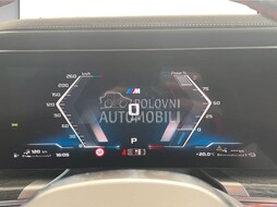 BMW M760e xDrive M Sport slika 9