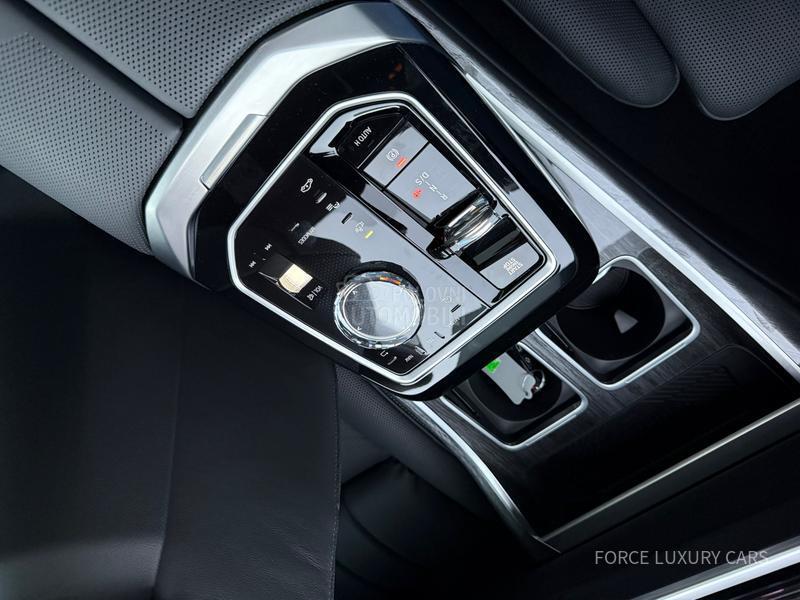 BMW M760e xDrive M Sport