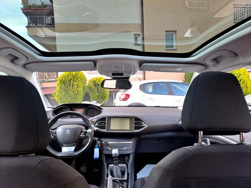 Peugeot 308 1.2 ben.z 131ps