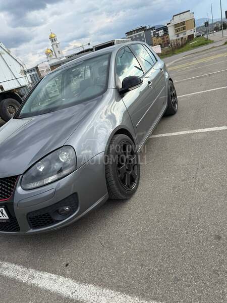 Volkswagen Golf 5 2.0 Fsi