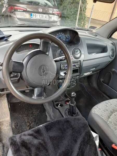 Chevrolet Spark 