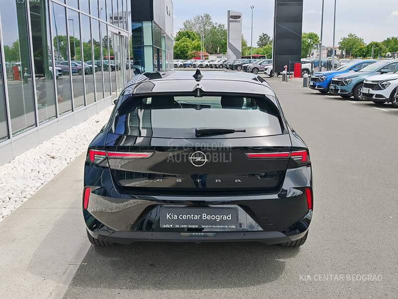 Opel Astra L 1.2 EDITION M/T
