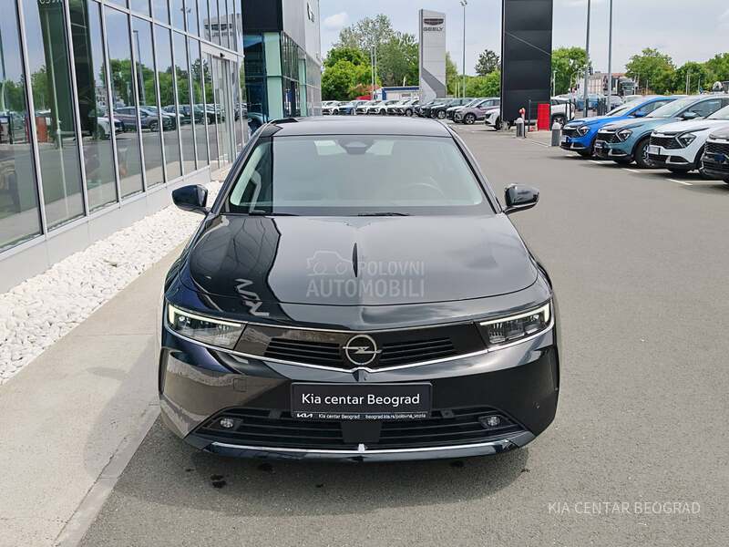 Opel Astra L 1.2 EDITION M/T