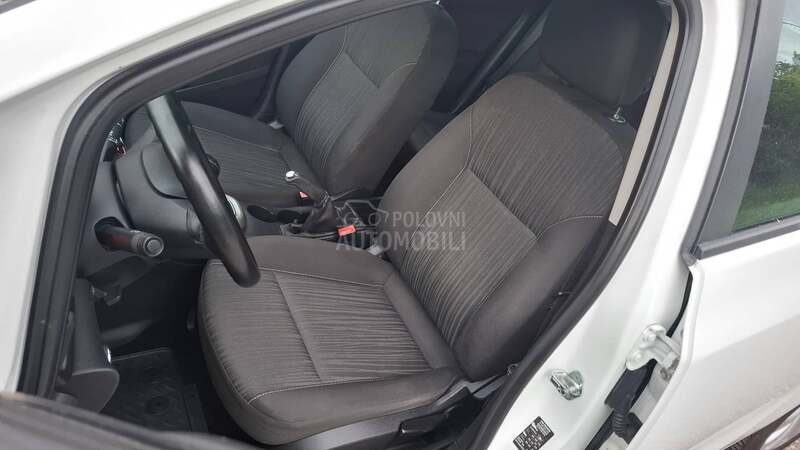 Opel Astra J 1.7 CDTI NOVA, NOVA