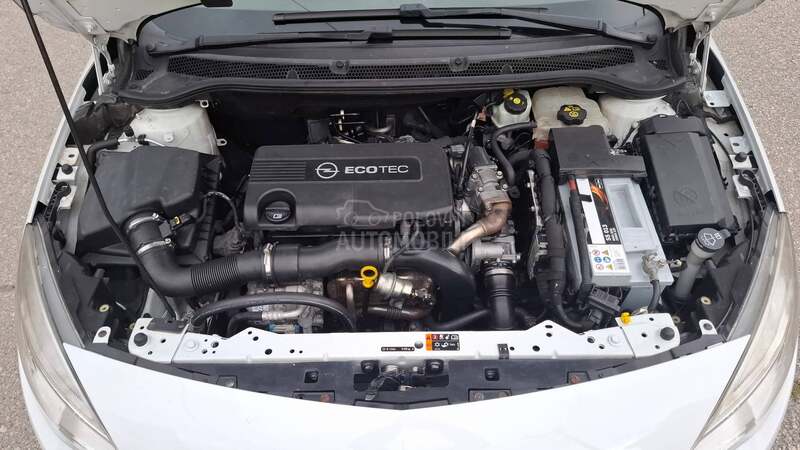 Opel Astra J 1.7 CDTI NOVA, NOVA