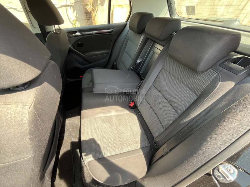 Volkswagen Golf 6 1.6 CAYC 2012. god. -  kompletan auto u delovima