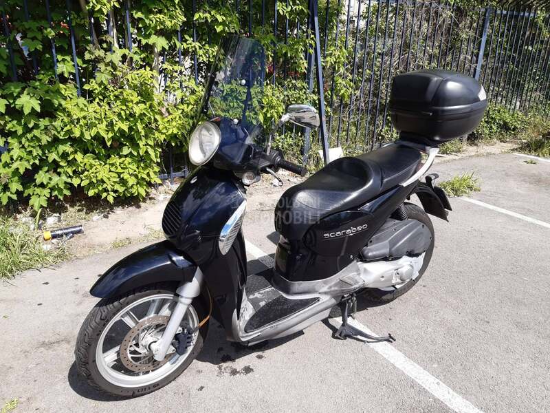 Aprilia Scarabeo 200 MY11
